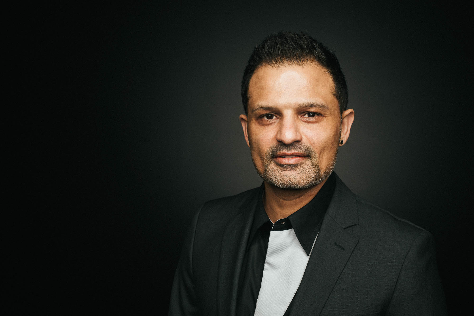 Export x3 Headshot  06112 Dez 01 2019 Headshot  Miro Nicole Nadine 3